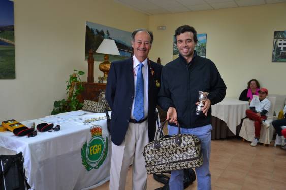 Francisco Cabeza se corona campeón de Andalucía de Pitch & Putt 