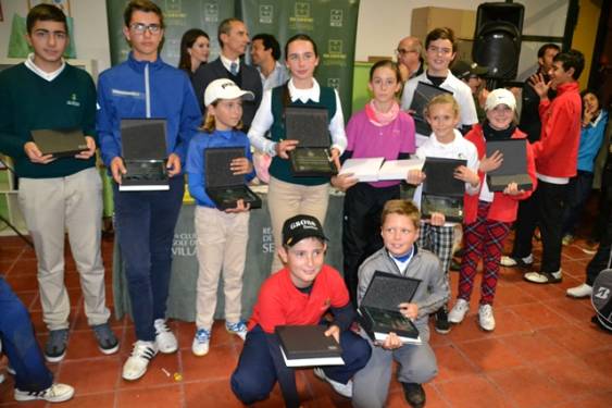 El Real Club de Golf de Sevilla ha clausurado los Circuitos Infantil y Benjamín de Andalucía 2016