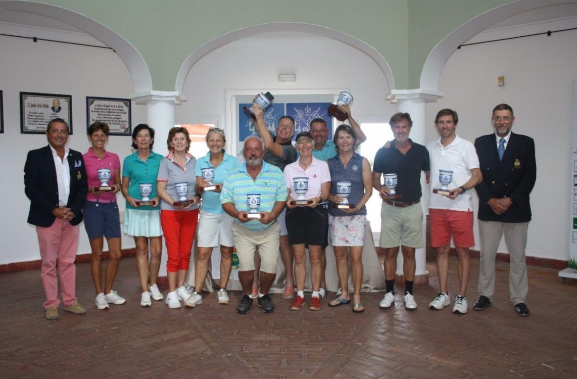 Elizabeth Ann Robertson, Minna Kaarnalahti, Ángel Hidalgo y George Trowbridge conquistan el Campeonato Internacional de Andalucía Dobles Senior
