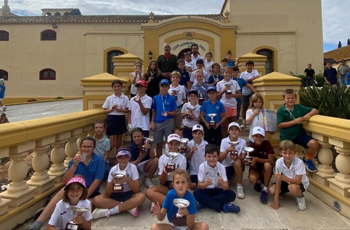 Un espléndido domingo de golf en Guadalhorce con el famoso Pequecircuito