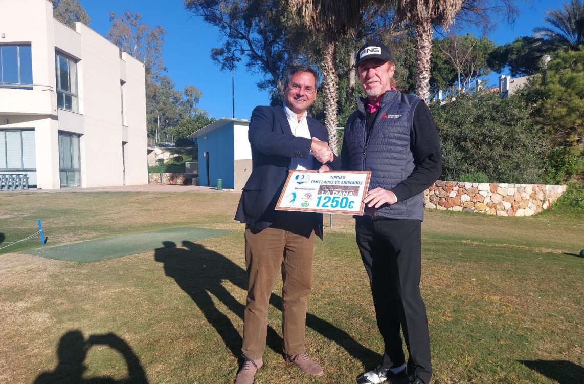 La Escuela de Golf de Miguel Ángel Jiménez celebra una jornada solidaria de golf a beneficio de la Dana