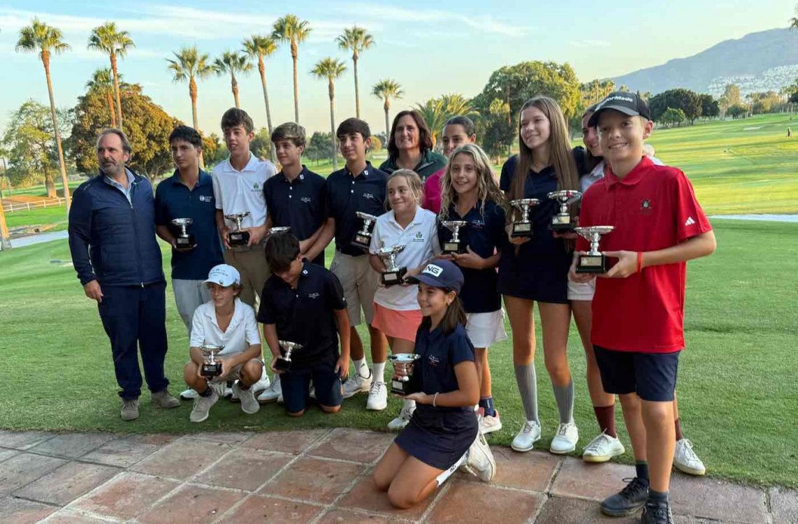 Magnífica batalla entre Javier Muñoz e Iñaki de la Macorra en la parada del Circuito Juvenil de Andalucía en Guadalhorce