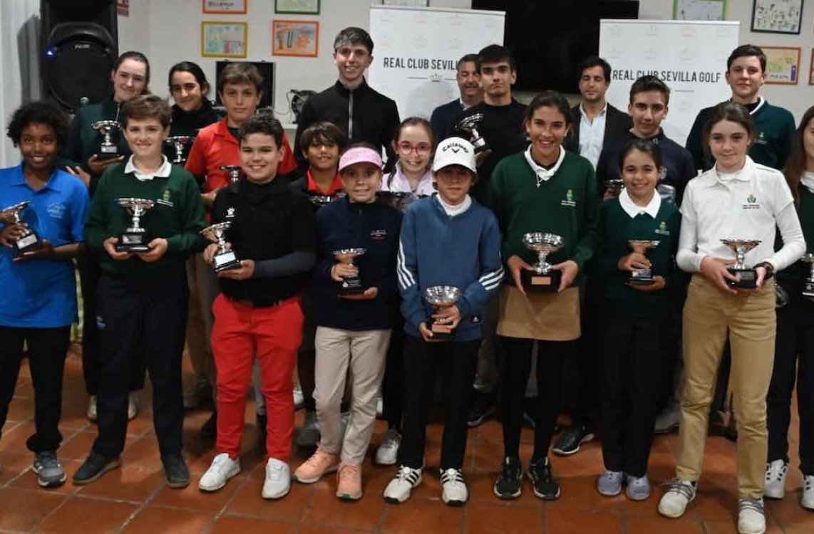 Sensacional actuación de Alba Camacho en la última cita regular del circuito Benjamín y Juvenil de Andalucía en Sevilla