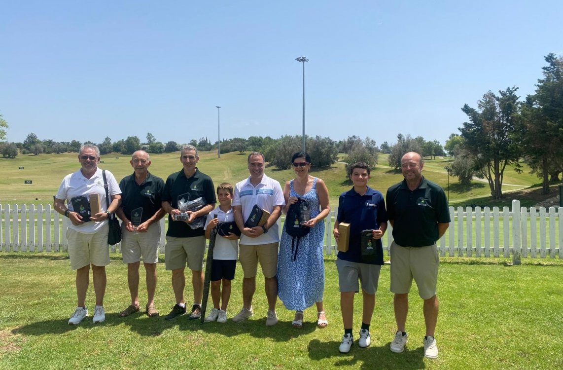 Juan José Grande se impone en la IV Prueba Puntuable del Circuito de Pitch & Putt en Jerez Juan José Grande se impone en la IV Prueba Puntuable del Circuito de Pitch & Putt en Jerez