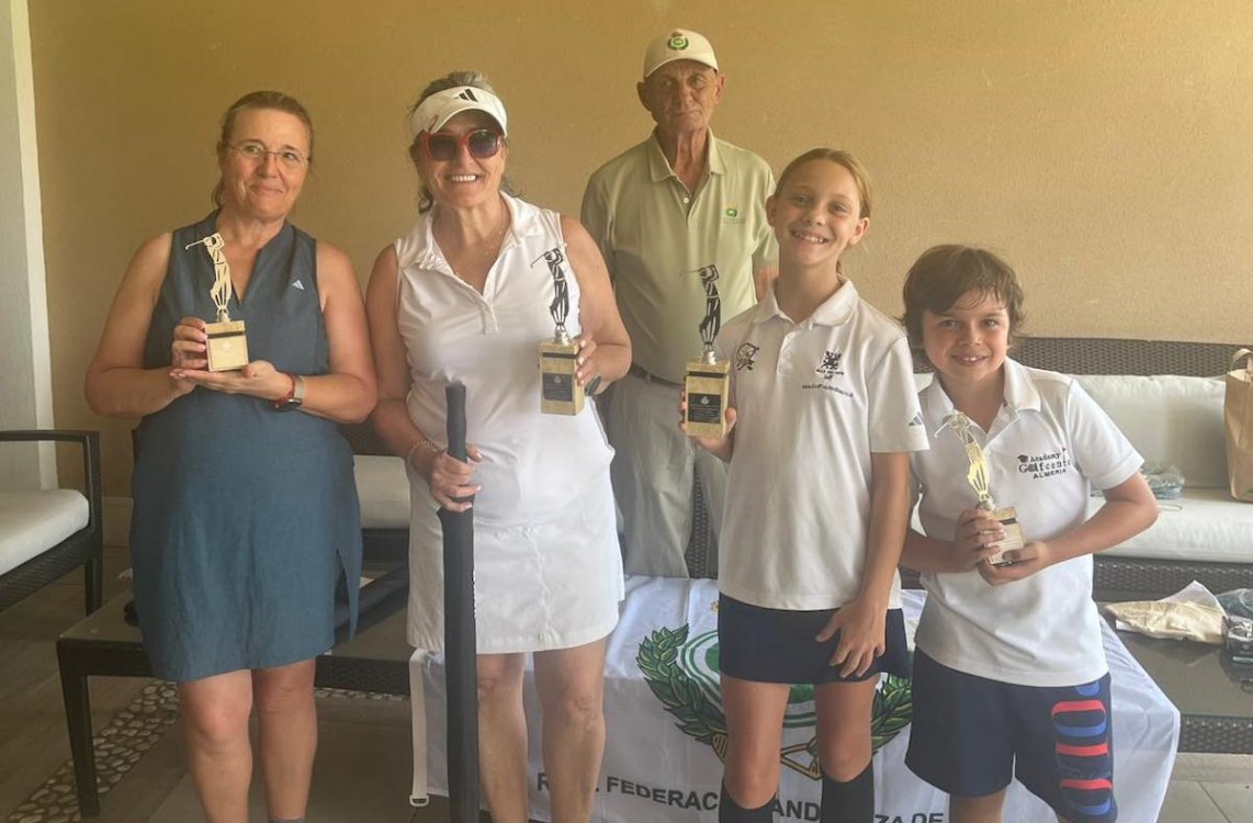 Jessica Roskosch y Carmen García ganan la prueba del Circuito de 5ª y 6ª Categoría en campo corto en Almerimar Jessica Roskosch y Carmen García ganan la prueba del Circuito de 5ª y 6ª Categoría en campo corto en Almerimar