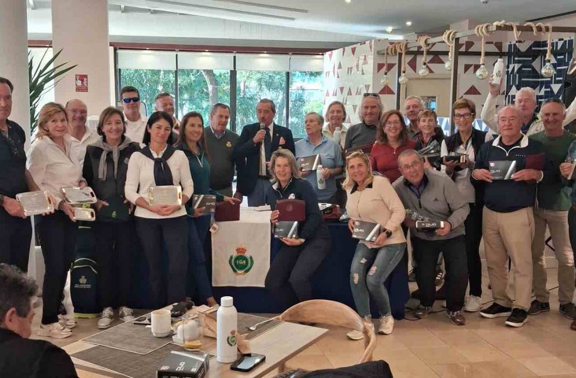 Islantilla despide la temporada regular senior con grandes resultados