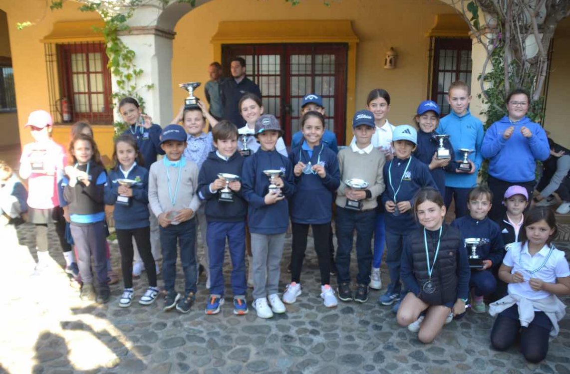 Día grande para las hermanas Holgado Requena en el Pequecircuito de Guadalhorce