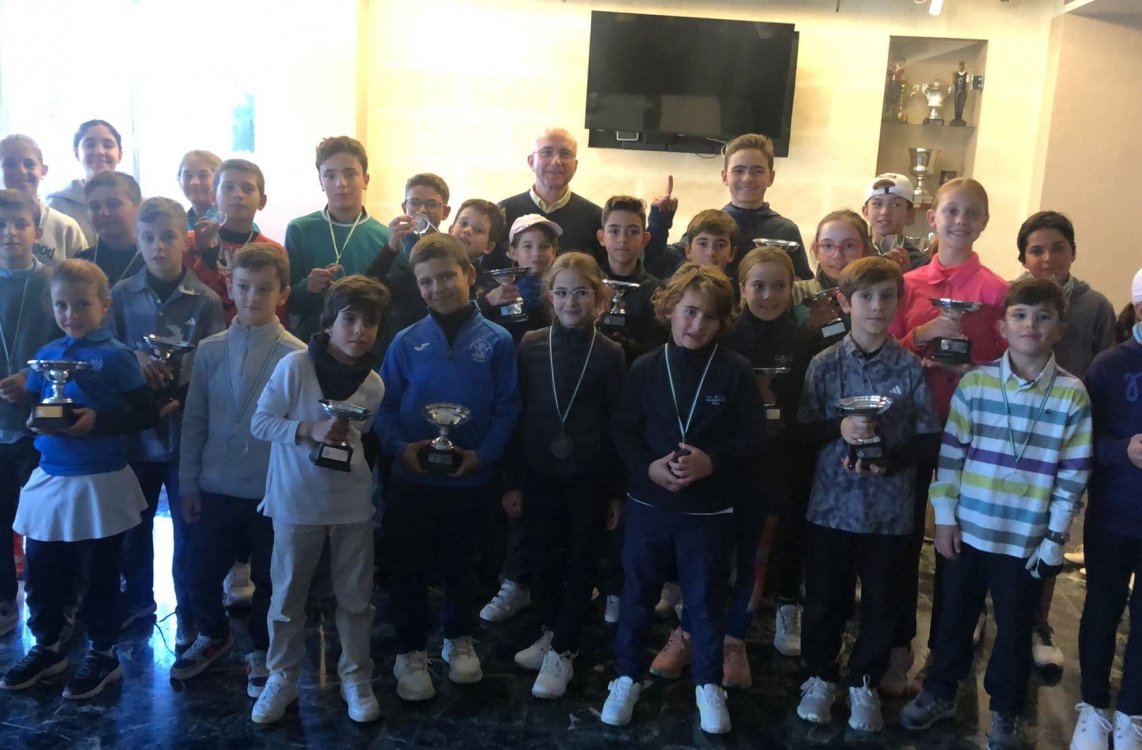 El Pequecircuito deja huella en un gran día de competición en el Granada Club de Golf
