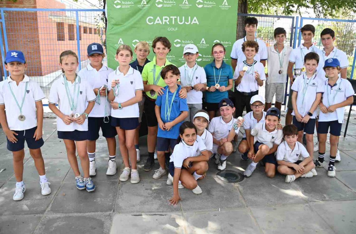 Interescolar RFGA en La Cartuja: victoria para Yago School (Iniciación) y Highlands School