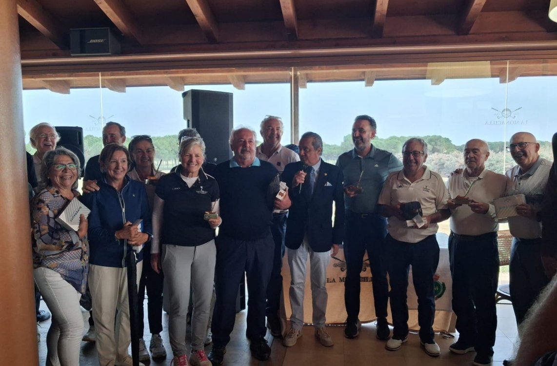 La Monacilla disfruta de la experiencia de los seniors en el Torneo Senior de Huelva
