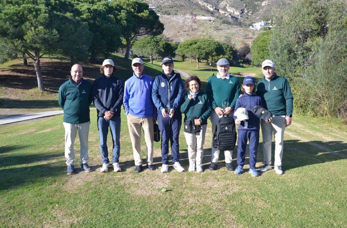 Un hoyo en uno y más de 100 inscritos en el I Puntuable de Pitch& Putt de 2026